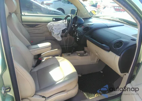 2007 Volkswagen New Beetle 2.5 z USA, uszkodzony, nr VIN 3VWRG31C67M511505